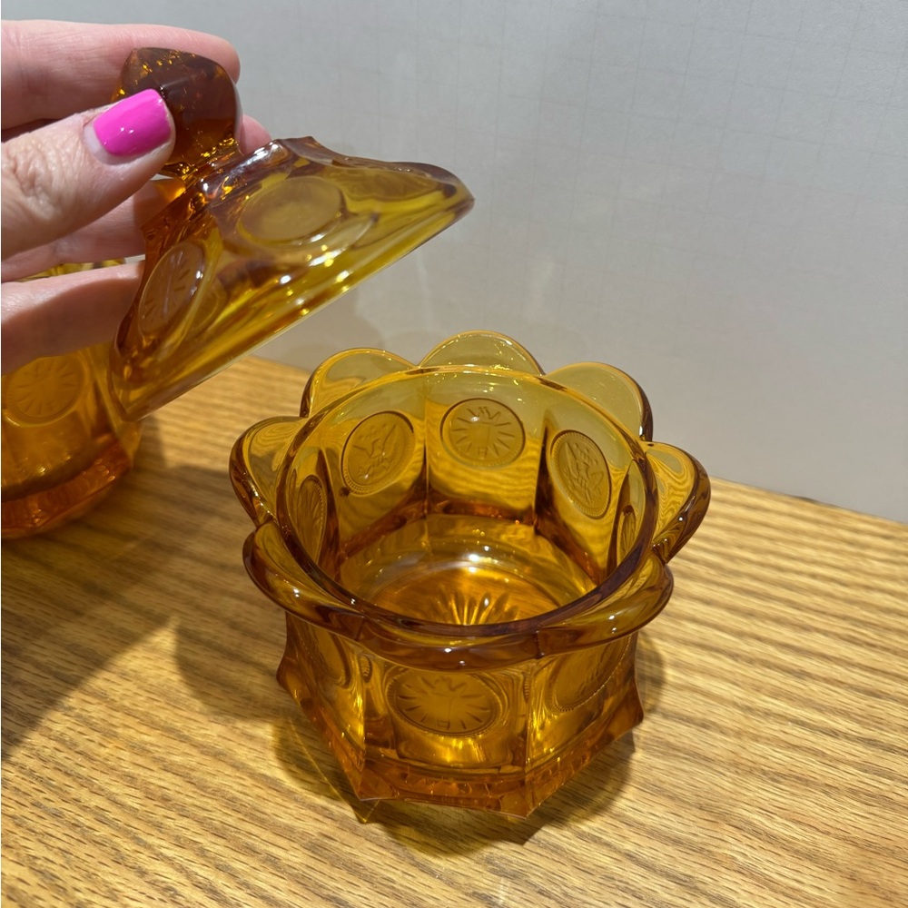 Fostoria Coin MCM federal Amber Glass Creamer and Sugar Set - Picture 4 of 8